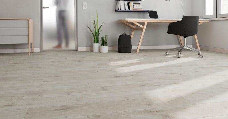 King floor stone oak